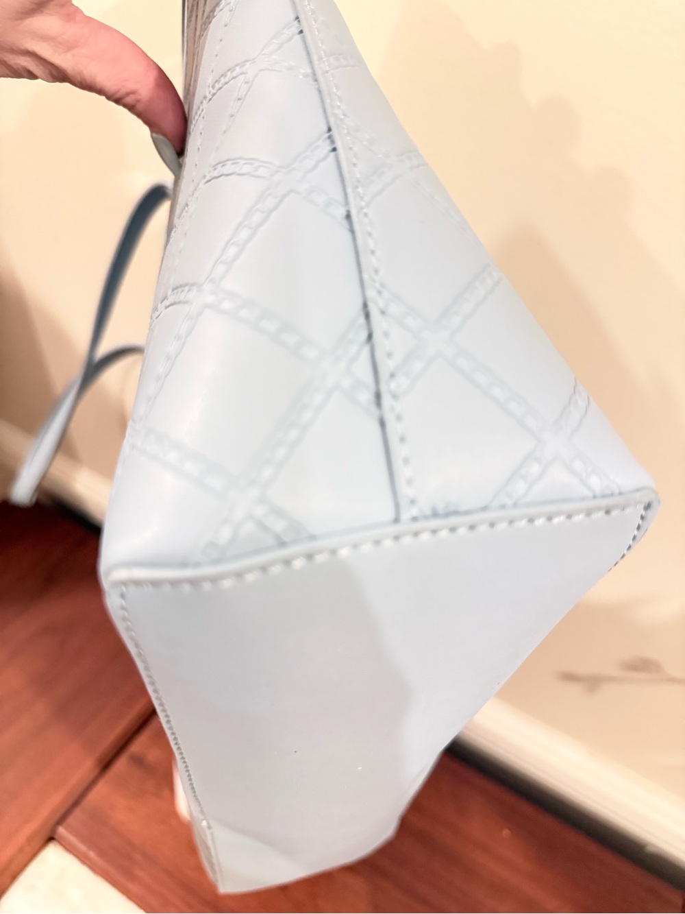 🩵 Valentino by Mario Valentino Light Blue Tote Bag - Picture 9 of 13